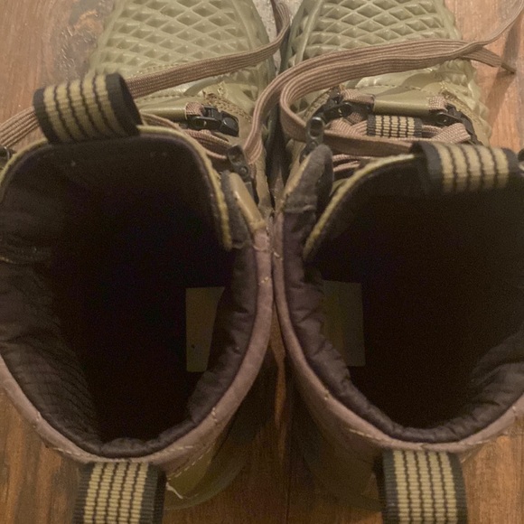 Nike Duck Boots - Picture 3 of 6